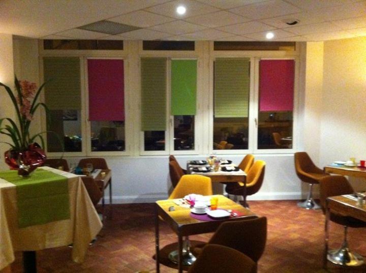 Hôtel de France Montmorillon Buitenkant foto